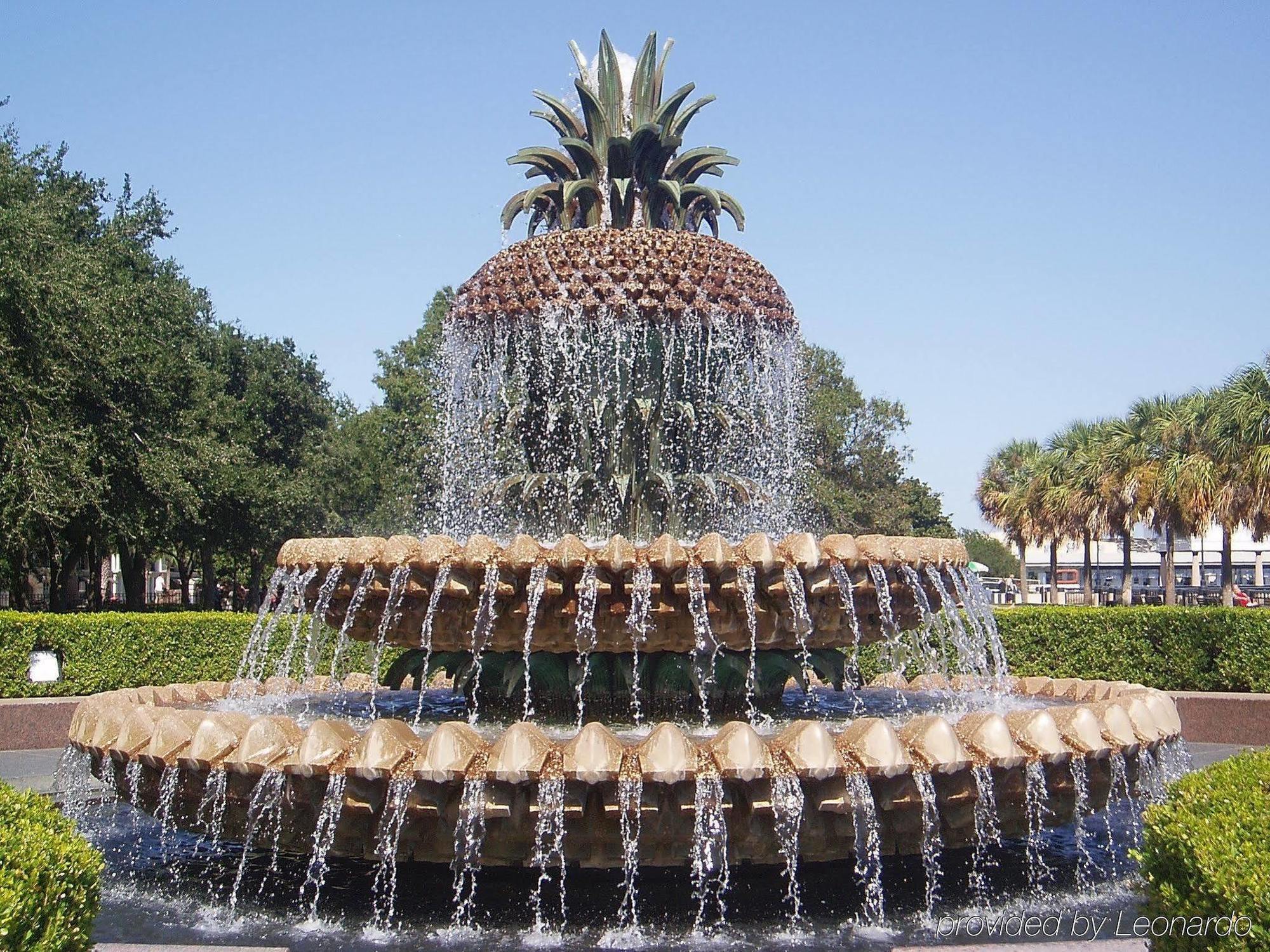 Best Western Charleston Inn Exterior photo